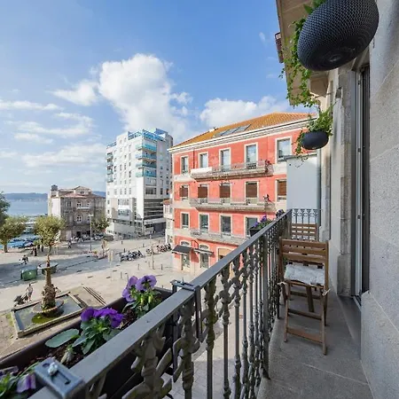 Refugio De Paz Y Encanto En El Corazon De Con Vistas Al Mar Apartment