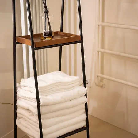 Refugio De Paz Y Encanto En El Corazon De Con Vistas Al Mar * Vigo